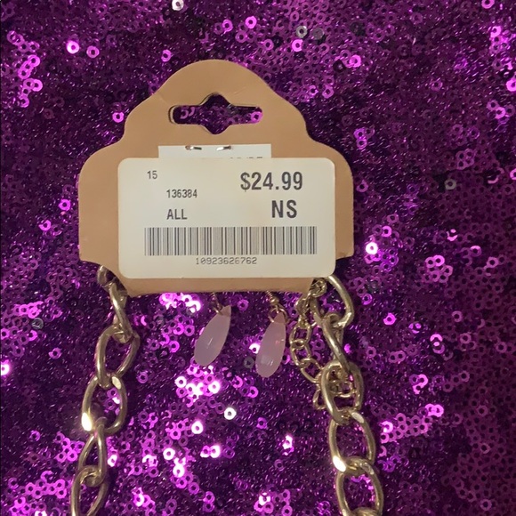 Pink Floral Statement Necklace - Picture 7 of 8